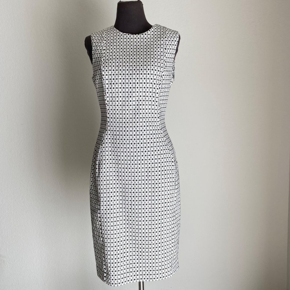 Calvin Klein sz 8 sleeveless crew neck geo work office sheath dress